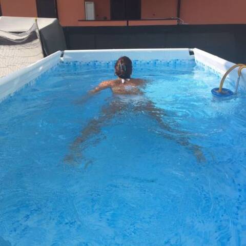 relax in piscina